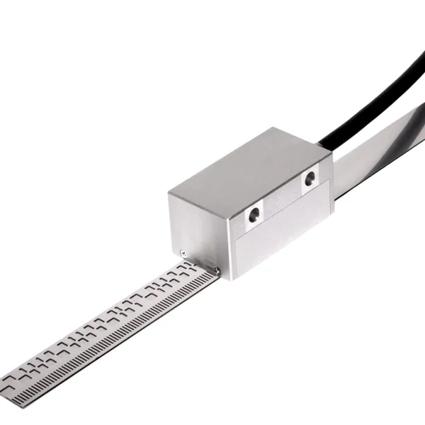 bd-sensors PMC 124工业压力变送器带有IO-Link接口半平齐陶瓷膜片