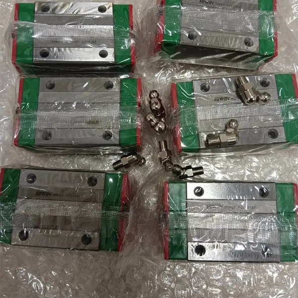 CNC加工中心高组装重载滚珠滑块HGH30HA-ZAH + KK密封防铁屑