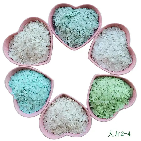 混色岩片 2-4mm 内墙涂料用薄脆贝壳彩片 华朗矿业 样品免费