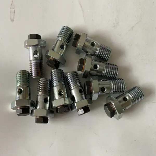 ���ƹ�Ӧ����˹C/L���������͹����ν�ͷ��˿ C3905860