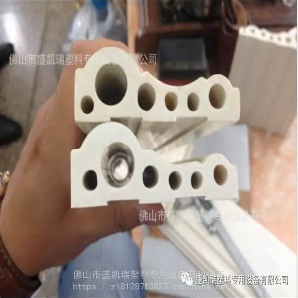 热销盛凯瑞PVC石塑线条型材挤出生产线 烫印机 石塑线条挤出设备生产厂家