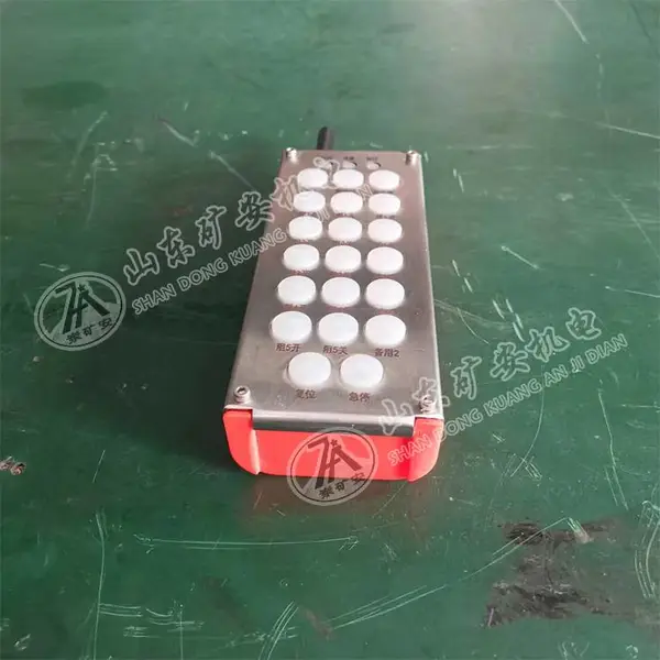 手持式无线遥控器 工程机械用远程无线遥控装置 结实耐用 使用寿命长