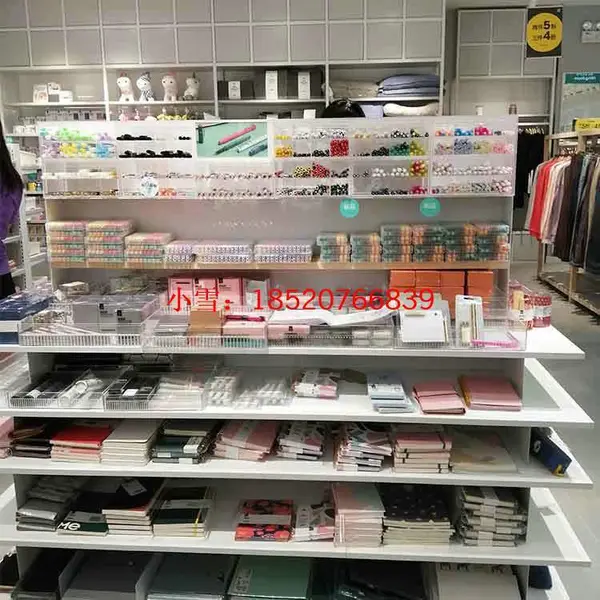 卡门服装货架-诺米货架-水晶饰品店装修效果图