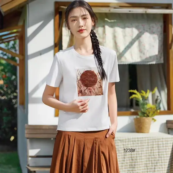 时尚品牌美颜子夏季新款纯棉亲肤上衣 印花设计文艺休闲女装 品牌女装库存