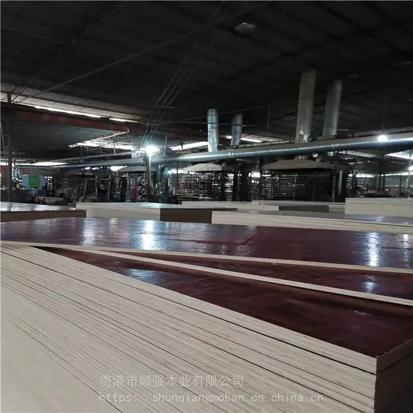 云南厂家直销建筑模板建筑工地铁红面胶合板