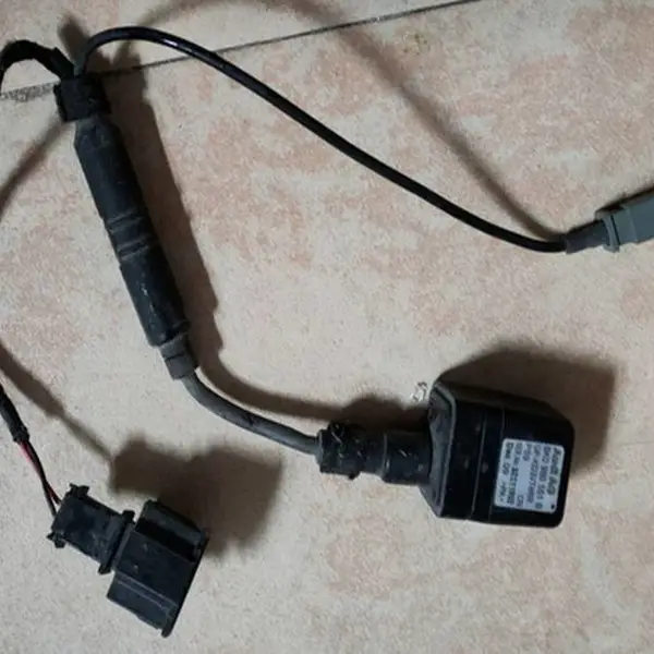 奥迪A8 S8 兰博基尼 尾盖摄像头 汽油泵 水泵 机油泵
