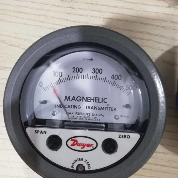 美国dwyer 605-1kPa Magnehelic@指针式差压变送器