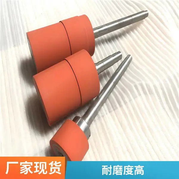 外加热胶轮日韩工艺 稳定性好热溶涂胶辘耐高温 耐磨包胶加工