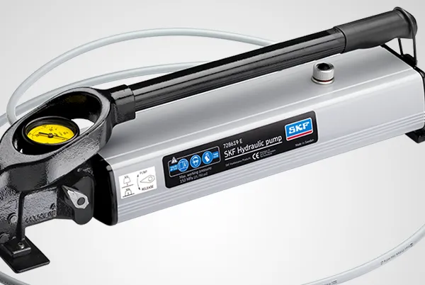 SKF注油器套件泵THKI300 一体式液压泵THKI400