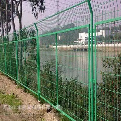 河南山木厂家直销厂区低碳钢丝边框护栏网防护网支持定制