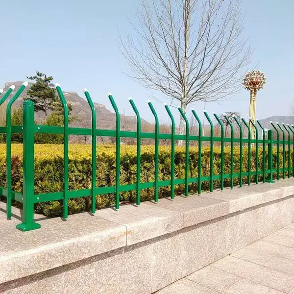 城建公园花池坛围栏 小区绿化仿木栅栏定做 绿化防护栏