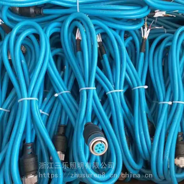 煤矿用四孔航空插头 5孔矿用航空插头线 三乐照明介绍