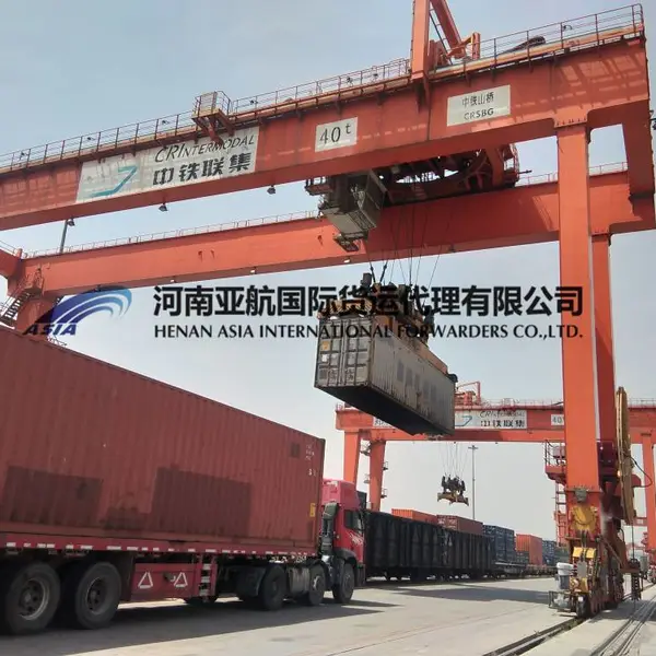 东盟班列国际铁路联运订舱租箱郑州—越南万象河内胡志明新港