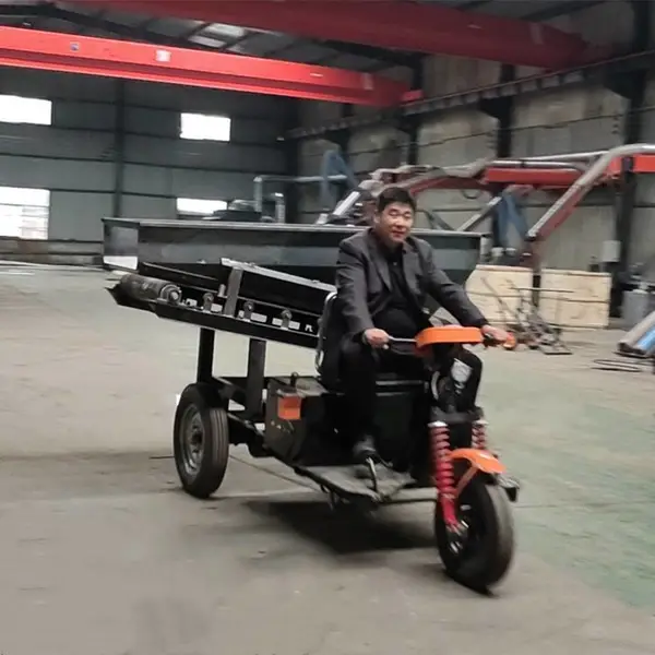自动上料车厂家 建筑工地砂石料的运送车 养殖用饲料运输车