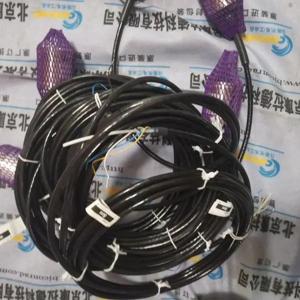 B-COMMAND FC***00R4-0024 ��λ����