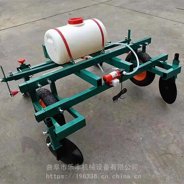 农用地膜覆盖机 农作物打药滴管覆膜一体机 乐丰牌