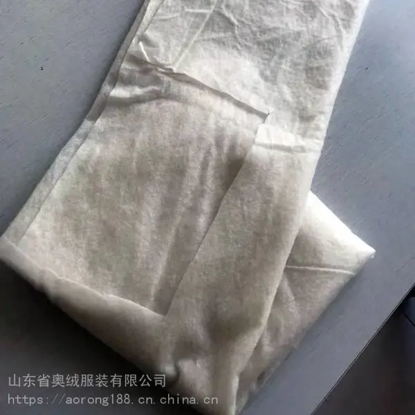 耐水洗绵羊绒絮片 纯羊毛绒内衬保暖针刺棉 ***男女装填充用山羊绒针刺棉