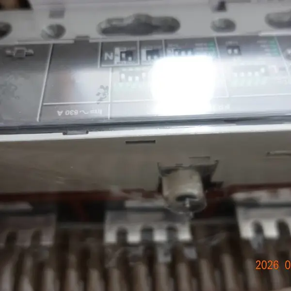 ABB 1SDA060355R1 工业断路器 630A 适用于配电系统