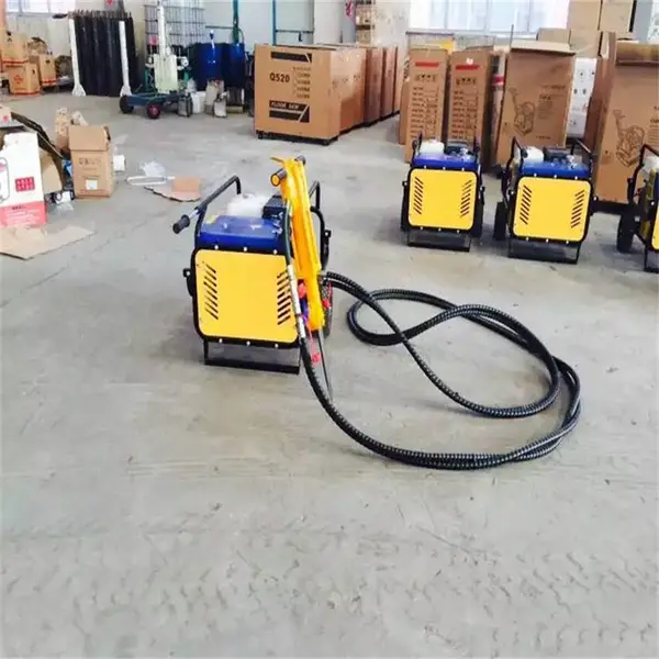 �ɵ� Һѹ�����ÿ������� ·��̯�̻� �ܽ��ܵ�͸ˮ��