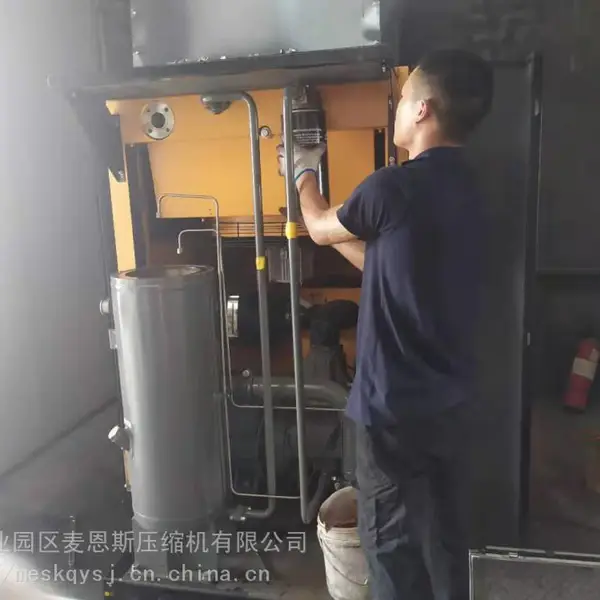 螺杆空压机排气温度过高维修 空压机三滤一油更换