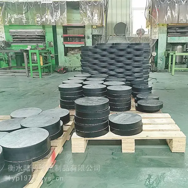 天然橡胶板式支座 陆韵 圆形板式橡胶支座 发货快