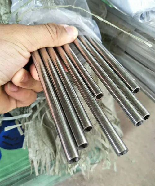 304卫生级不锈钢管 25*1.5 多少钱一米 可做水压试验