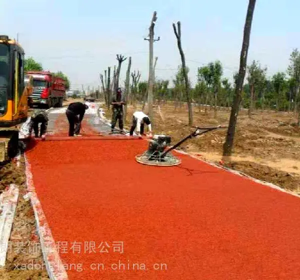 陕西西安咸阳彩色透水混凝土路面施工,彩色透水胶粘石,彩色沥青地面施工