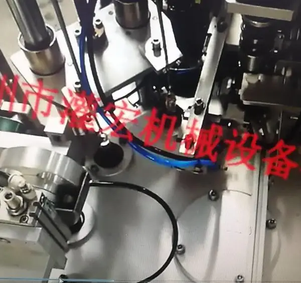 试管自动理管灌装旋盖贴标一体机