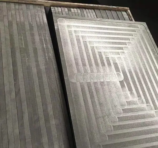 泓岩碳素生产加工各种型号石墨制品