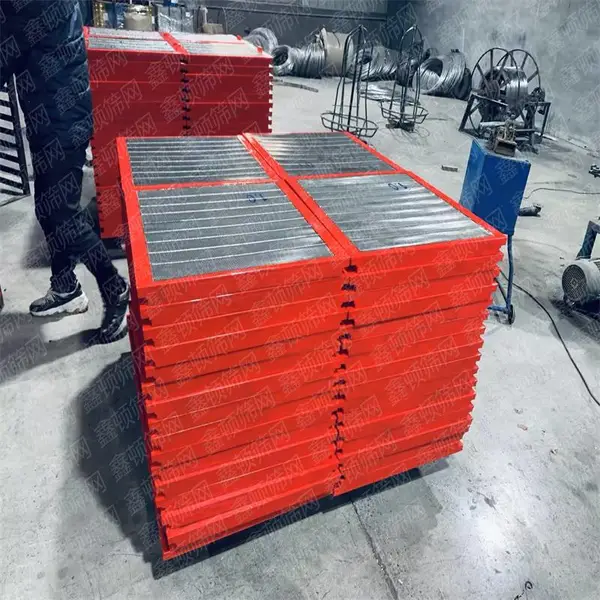 选煤白钢条缝筛板定制不锈钢条缝筛板申克配套条缝筛板庞庞塔洗煤厂