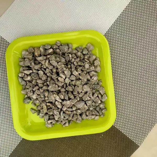 供应麦饭石颗粒多肉铺面拌土园艺营养颗粒土麦饭石原矿 现货