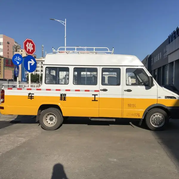 加强型底盘南京依维柯工程车柴油车型车顶行李架、四轮碟刹 店内有现车
