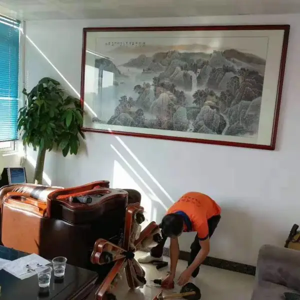 广州办公椅维修|老板椅更换气压杆、脚轮,加固座椅框架