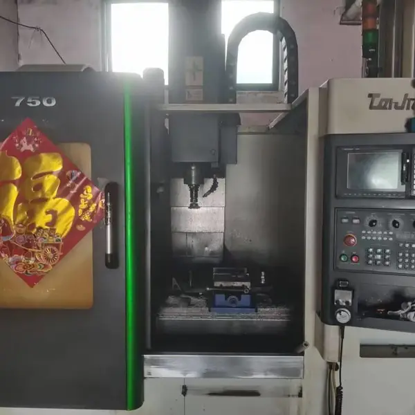ת�ö���̨��V-750��ʽ�ӹ���������ת��12000