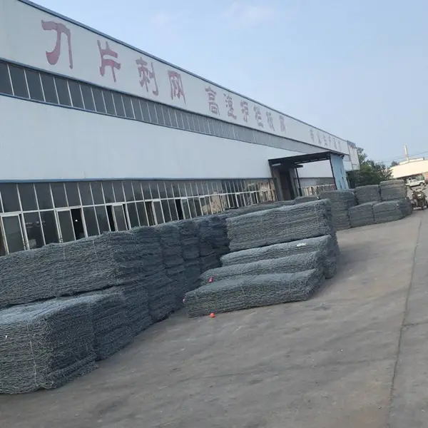 防洪宾格网 河道治理防洪网 六角石笼网生产
