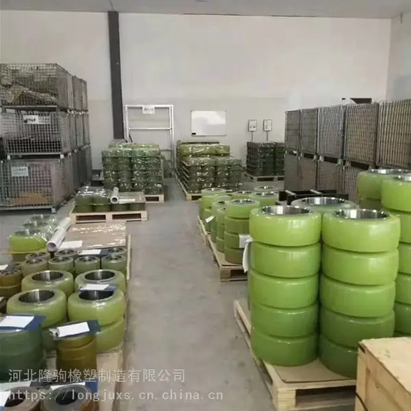 隆驹橡塑 机械设备用聚氨酯静音轮 PU工业输送轮 缓冲托轮 可定制