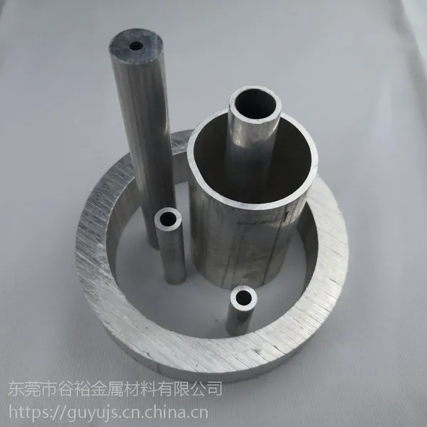 6063 6061���� ���Ͻ�� �������� ��Բ�� ��ڱ������� ��С����