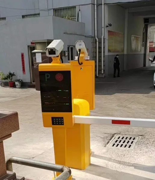 重庆市小区车辆进出直杆道闸栅栏道闸广告道闸车辆识别管理系统安装
