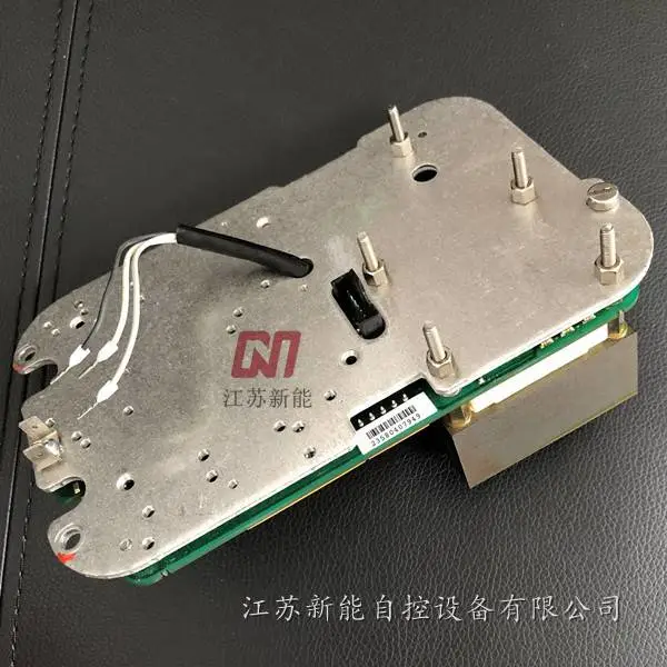 EMG˫����λ���ص¹�����ģԴͷ��������