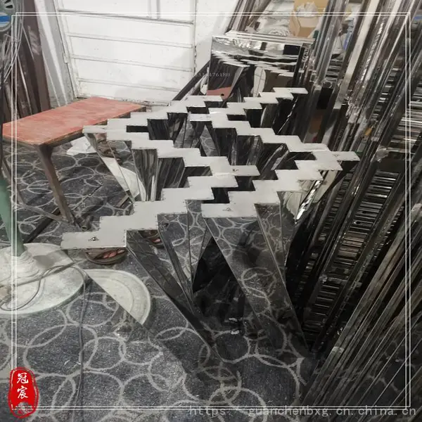 �����С�Գ�������С�Գ��������Ʋ���ֶ๦����ץ��ҹ�а�̯