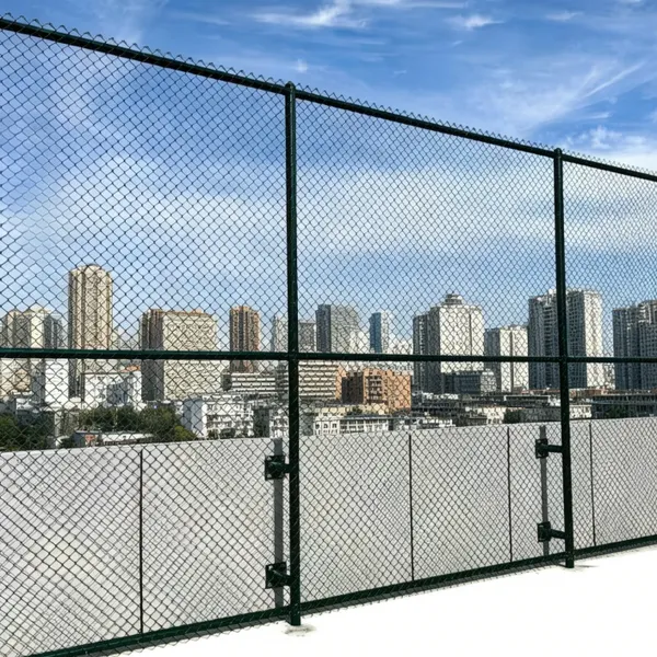 学校球场围网 户外球场勾花围网 公园球场围栏网 喷塑工艺