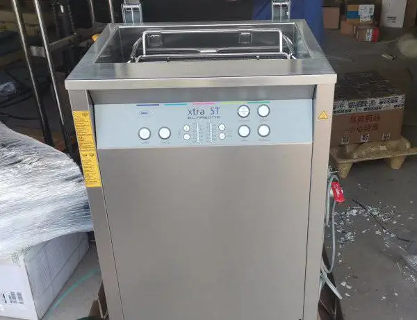 德国Elma xtra TT200H桌面超声波设备用于车间和维修