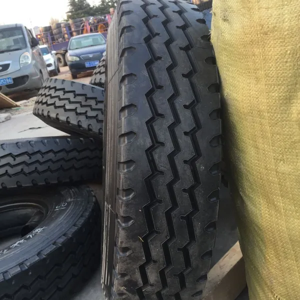 全新正品750 7.50r16全钢丝载重皮卡箱货三线顺花卡客车轮胎