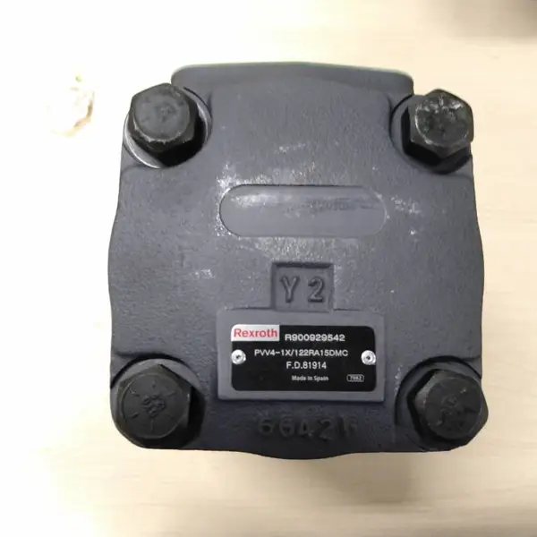 R900929542 PVV4-1X/122RA15DMC叶片泵,德国力士乐原装进口