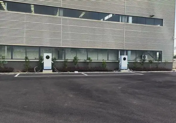 ��ţ����60KW��˫ǹ���׮��Ӫ����