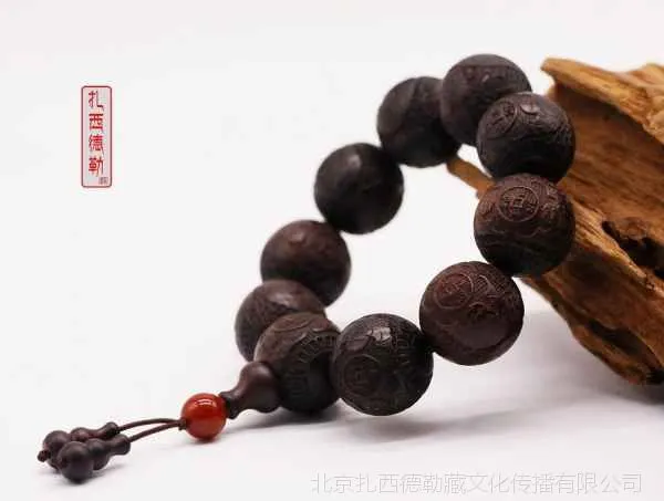 佛珠唐卡文玩专卖店