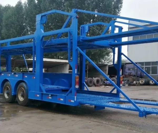 轿车运输半挂车