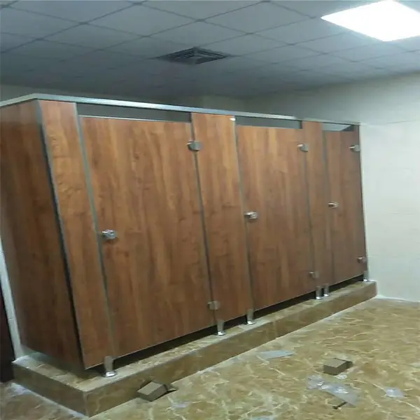 高要公共洗手间隔墙板四会卫生间隔断配件作用