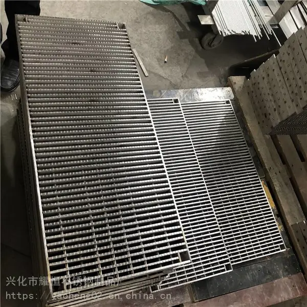 �������� �������ˮ��© ��϶����ָǰ� ���׶���