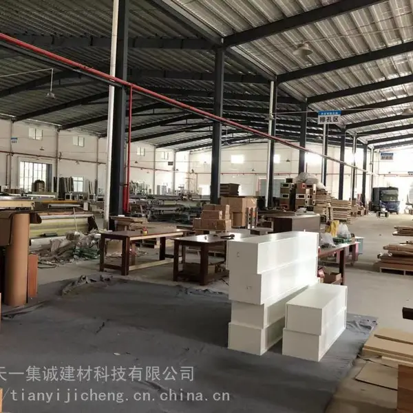 广东佛山集成墙板护墙板防潮防水耐高温600板工厂地址